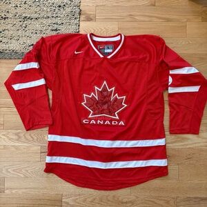 Team Canada jersey 2010 Olympics